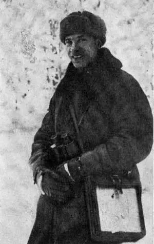 НИ Лаухин ВЛ Дробышев Майор Л Хандобин первый слева проводит - фото 12