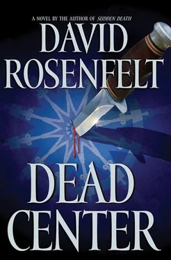 David Rosenfelt Dead Center обложка книги