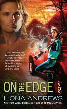 Ilona Andrews On the Edge обложка книги