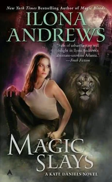 Ilona Andrews Magic Slays обложка книги