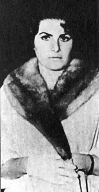 Юдит Кэмпбелл познакомилась с Жаклин Кеннеди в 1960 г Их знакомство - фото 16