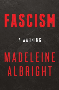 Madeleine Albright Fascism: A Warning обложка книги