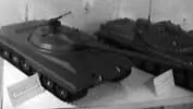 1 2 Изделие 780 Компоновка машины предполагала размещение всего экипажа в - фото 16