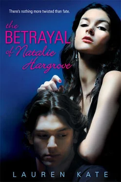 Лорен Кейт The Betrayal of Natalie Hargrove обложка книги