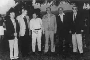 Прием в резиденции посла США в Женеве Июль 1985 года Руководители советской и - фото 21