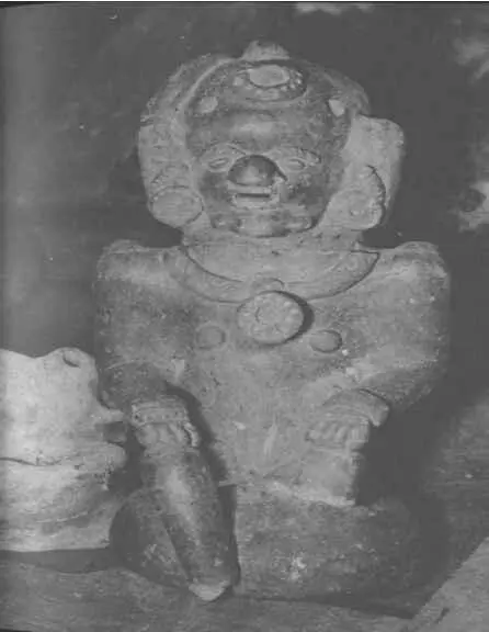 9 Clown Gottheit oder Raumfahrer Die Figur hat so deutliche technische - фото 9