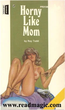 Ray Todd Horny like Mom обложка книги