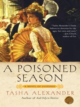 Tasha Alexander A Poisoned Season обложка книги