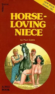 Paul Gable Horse-loving niece обложка книги