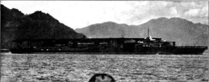 Авианосец Akagi Авианосец Akagi во время подготовки к удару по ПёрлХарбору - фото 24