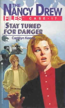 Carolyn Keene Stay Tuned For Danger обложка книги