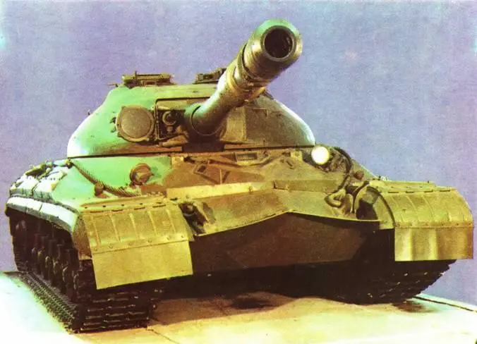 Разработан в 1956 году Выпускался серийно с 1957 по 1962 г г Состоял на - фото 71