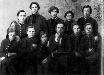 И Н Ульянов с группой воспитанников Дворянского института 18551863 гг - фото 4