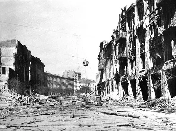 Краєвид на руїни Хрещатика вересень 1941 р Акцію пояснювали побоюваннями - фото 40