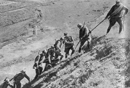 На боевое задание Однако несмотря на все усилия противника 1я гвардейская - фото 30