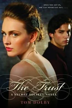 Tom Dolby The Trust обложка книги