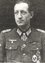 Полковник Эрих Лоренц командир пехотной дивизии Потсдам 23 марта 1945 года - фото 29