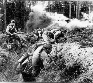 Атака на 1м Украинском фронте Крайний боец слева вооружен СВТ40 Конкурсные - фото 40