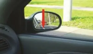 Фото 12 Один раз посмотрев в боковые зеркала и убедившись что вы находитесь - фото 11