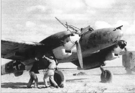 Разведчик Bf 110F3 как и другие церштереры серии F можно опознать по - фото 28