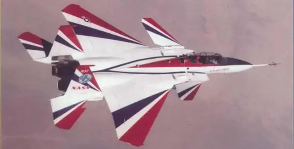 Летающая лаборатория F15 ACTIVE в полете 14 апреля 1998 г F15A из 122й - фото 66