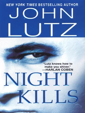 John Lutz Night kills обложка книги