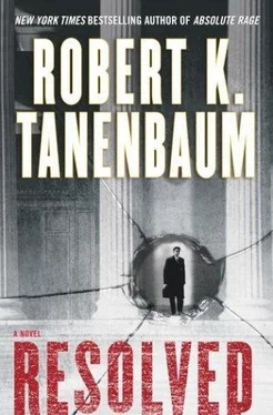 Robert Tanenbaum Resolved обложка книги