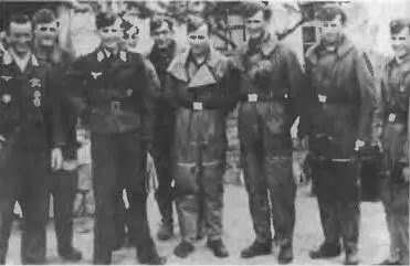 Бойцы 77й штурмовой эскадры некоторые из которых награждены Железными - фото 93