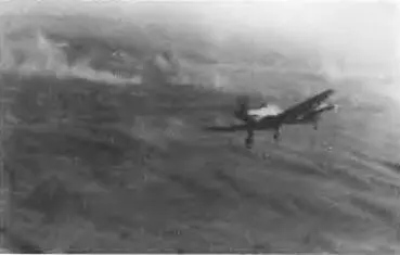 Ju 87 77й штурмовой эскадры после выполненного задания Крым июнь 1942 г - фото 99