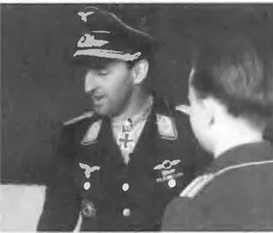 В октябре 1944 г оберлейтенант Герман Граф сменил Дитриха Храбака на посту - фото 122