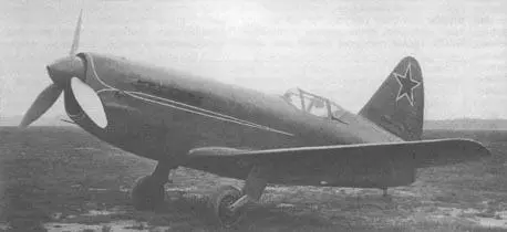 Истребитель И250 02 на испытаниях летом 1945 г Тем временем на И250 02 - фото 8