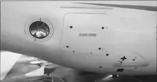 Входная дверь Отработка загрузки автомобиля в Ан72 Антоновцам пришлось - фото 32