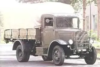 СПА 38R 1939 г СПА TL37 4X41937г Уже в 1909 г через 3 года после - фото 146