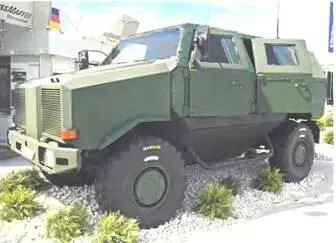 Бронеавтомобиль Динго на шасси Унимог 1115501 4X41996 г Унимог U4000 - фото 405