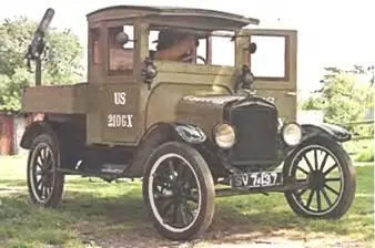 ФордТ 1918 г Санитарный ФордТ 1917 г Бронеавтомобиль ФАИ на шасси - фото 575