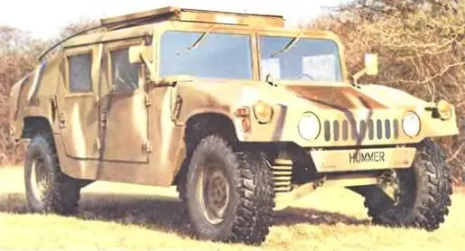 Хаммер HMMWV М998 4X41983 г В 1978 г военное ведомство США разработало - фото 692