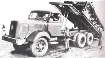 Хеншель HS3160A 6X61963 г Они служили артиллерийскими тягачами и базой для - фото 710