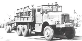 Хино ZC35 6X61959 г Хино ZC35 6X6 с ракетной установкой Тип68 - фото 716