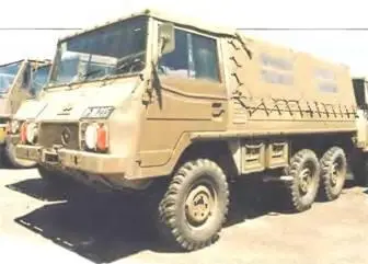 ШтайрПух Пинцгауэр712М 6х6 1974 г ШтайрПух Пинцгауэр716М 4X41990 г - фото 848