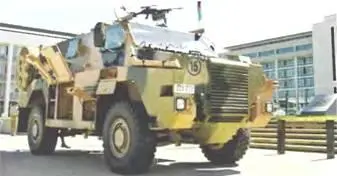 ЭйДиАй Бушмастер 4x4 2004 г ЭЙЗЕНХАУЕР EISENHAUER Ван УэртЛуисвилл - фото 871