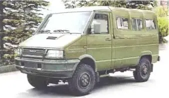 ЮэцзиньИВЕКО NJ2046SDG 4X41998 г Их оснащали китайскими бензиновыми и - фото 921
