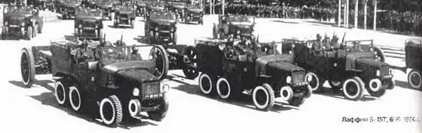 Лаффли S15T 6х61936 г Главной заслугой Лаффли в военной области является - фото 249