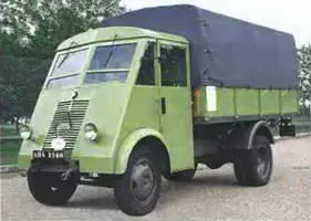 Рено AHS 1940 г Для военного сектора Рено 20е гг оказались самыми - фото 936