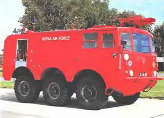 Алвис Саламандер MkVI FV651A 6X61957 г Алвис Столуэрт МкН FV622 - фото 41