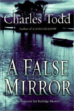 Charles Todd A False Mirror обложка книги