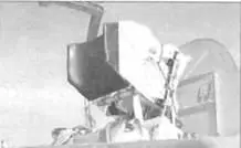 Заголовник катапультного кресла В конце лета осенью 1971 г Х05 и Х07 - фото 35