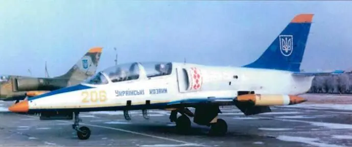 Последний летающий L39C из ныне расформированной пилотажнои группы ВВС Украины - фото 91
