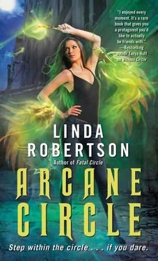 Linda Robertson Arcane Circle обложка книги