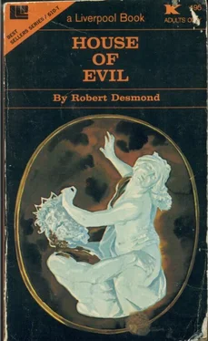 Robert Desmond House of Evil обложка книги