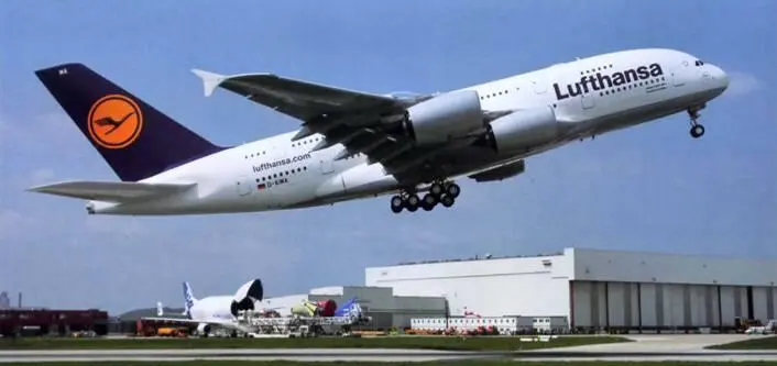 19 маягерманская авиакомпания Lufthansa пополнила свой парк первым из 15 - фото 5